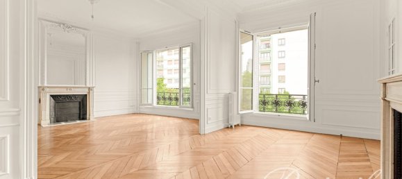 4 chambres Appartement à Paris, France No. 299090 2