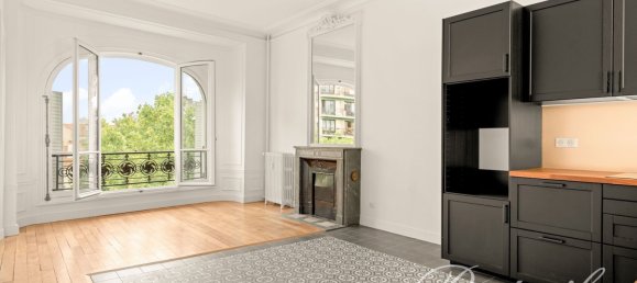 4 chambres Appartement à Paris, France No. 299090 5