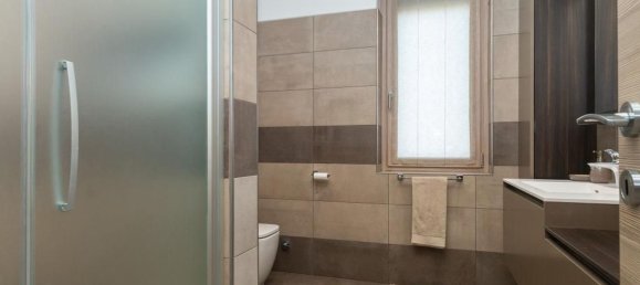 12 rooms Villa in San Mauro Torinese, Italy No. 263516 12