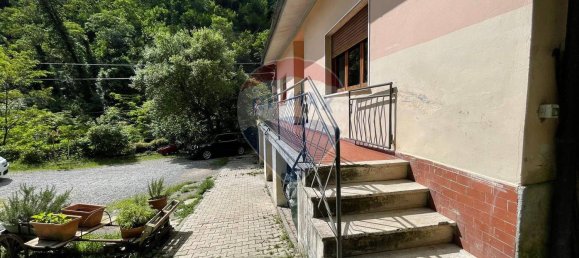 8غرفة فيلا في Bagni di Lucca, Italy رقم 48511 6