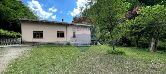 8غرفة فيلا في Bagni di Lucca, Italy رقم 48511 46