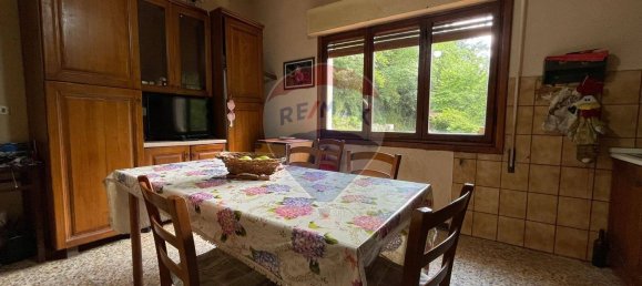 8غرفة فيلا في Bagni di Lucca, Italy رقم 48511 17