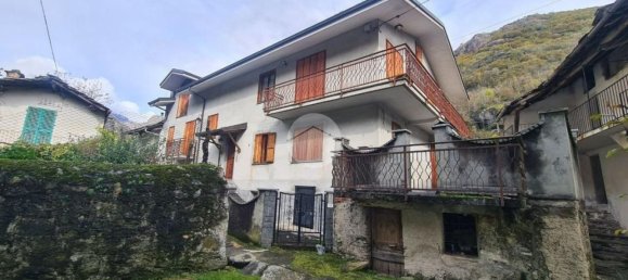 6 rooms Villa in Locana, Italy No. 1816 18