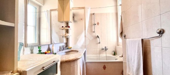 2 Schlafzimmer Wohnung in Albenga, Italy, Nr. 381050 19