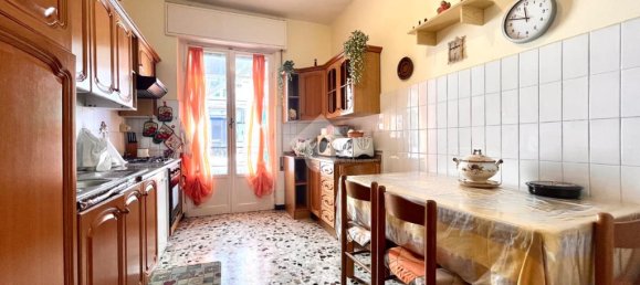 2 Schlafzimmer Wohnung in Albenga, Italy, Nr. 381050 8