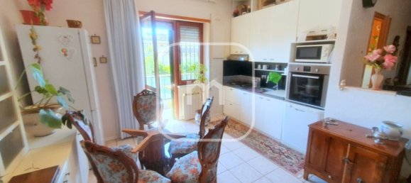 3 bedrooms Apartment in Pomezia, Italy No. 371497 2