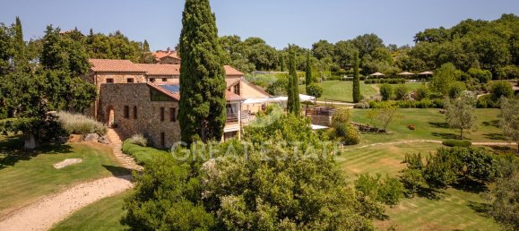 32 rooms House in Cinigiano, Italy No. 237983 11