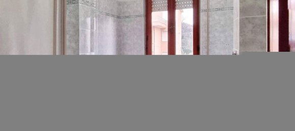 Apartamento de 4 habitaciónes en Massa, Italy No. 119518 10