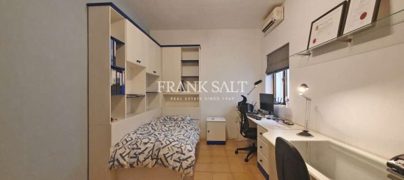 3 Schlafzimmer Haus in Attard, Malta, Nr. 7656 11