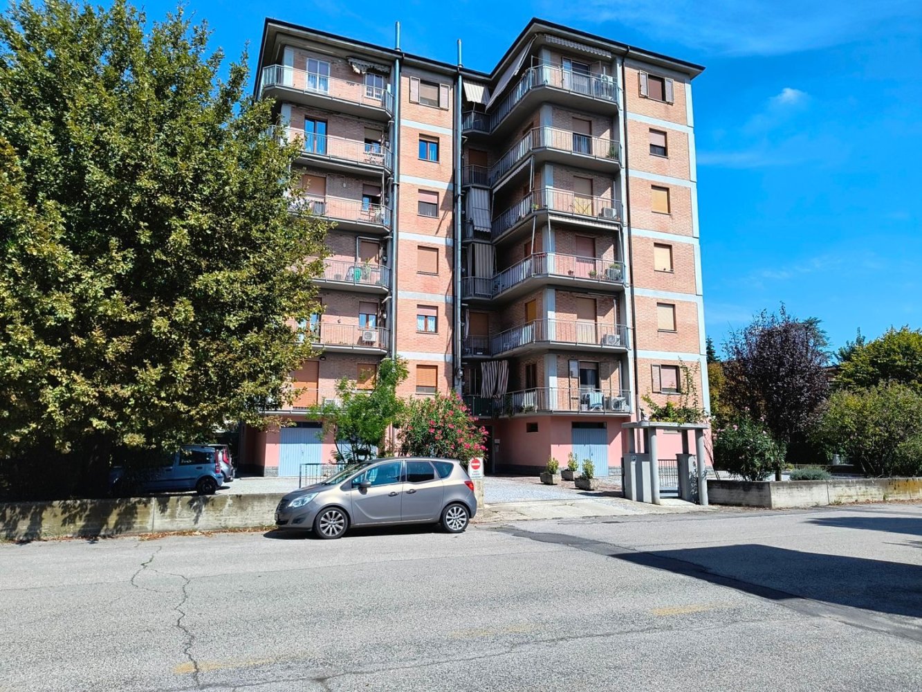 5 Schlafzimmer Wohnung in Nonantola, Italy, Nr. 360449