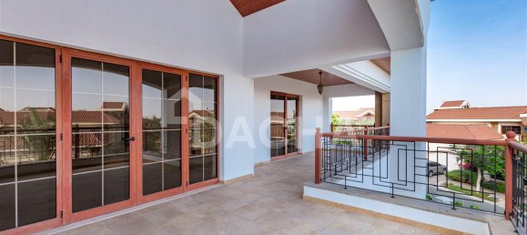 Вилла с 5 спальнями в Jumeirah Islands, ОАЭ № 28024 17