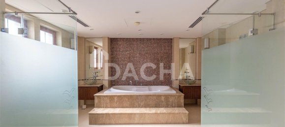 Вилла с 5 спальнями в Jumeirah Islands, ОАЭ № 28024 14