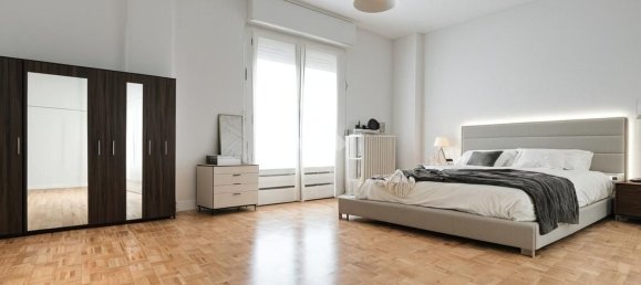 3 rooms Apartment in Mariano Comense, Italy No. 283419 7