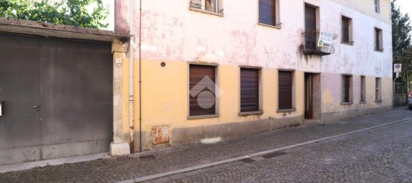 5غرفة منزل في Udine, Italy رقم 133439 2