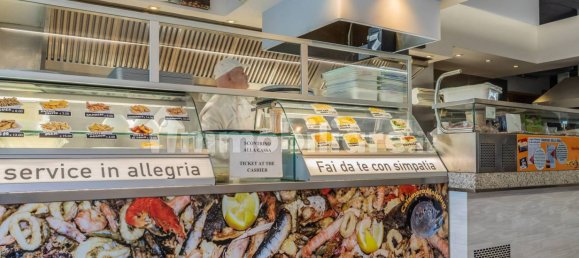 5 rooms Commercial property in Caorle, Italy No. 228580 14