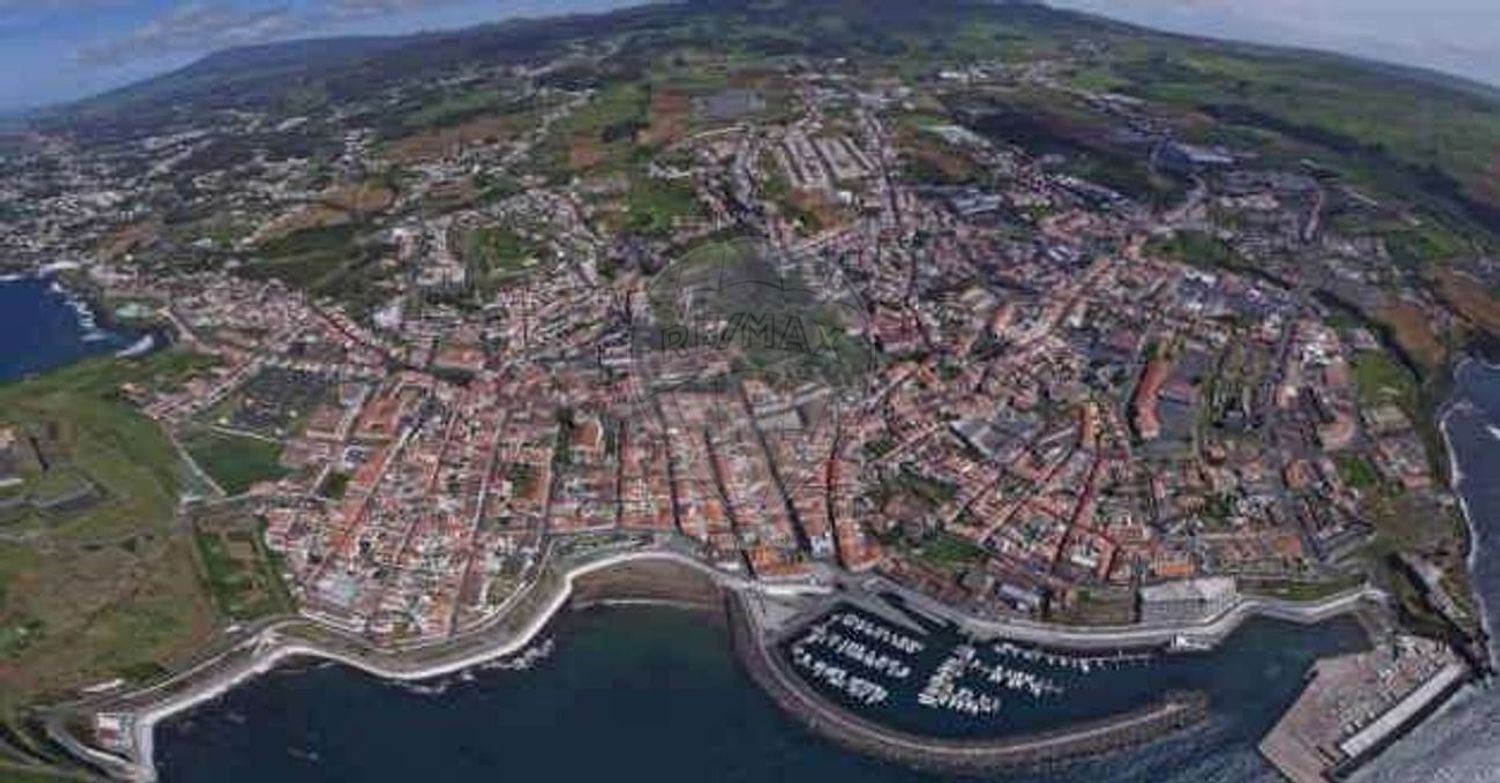 Terreno em Angra do Heroísmo, Portugal N.º 354564