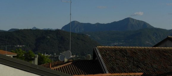 Apartamento de 3 divisões em Udine, Italy N.º 21188 12