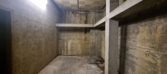 183m² Commercial property in Nancy, France No. 157460 5