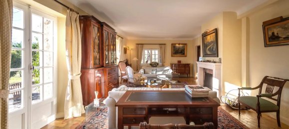 8 bedrooms Villa in Chateauneuf-Grasse, France No. 343142 2