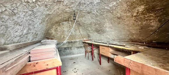 Дом с 3 комнатами в Бернхардсталь, Австрия № 132015 43