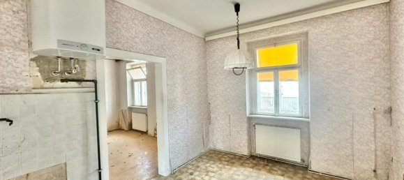 Дом с 3 комнатами в Бернхардсталь, Австрия № 132015 19