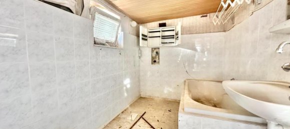 Дом с 3 комнатами в Бернхардсталь, Австрия № 132015 20