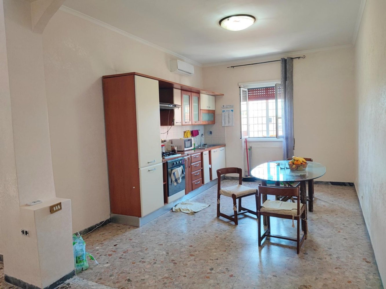 3 bedrooms Apartment in Rome, Italy No. 348251