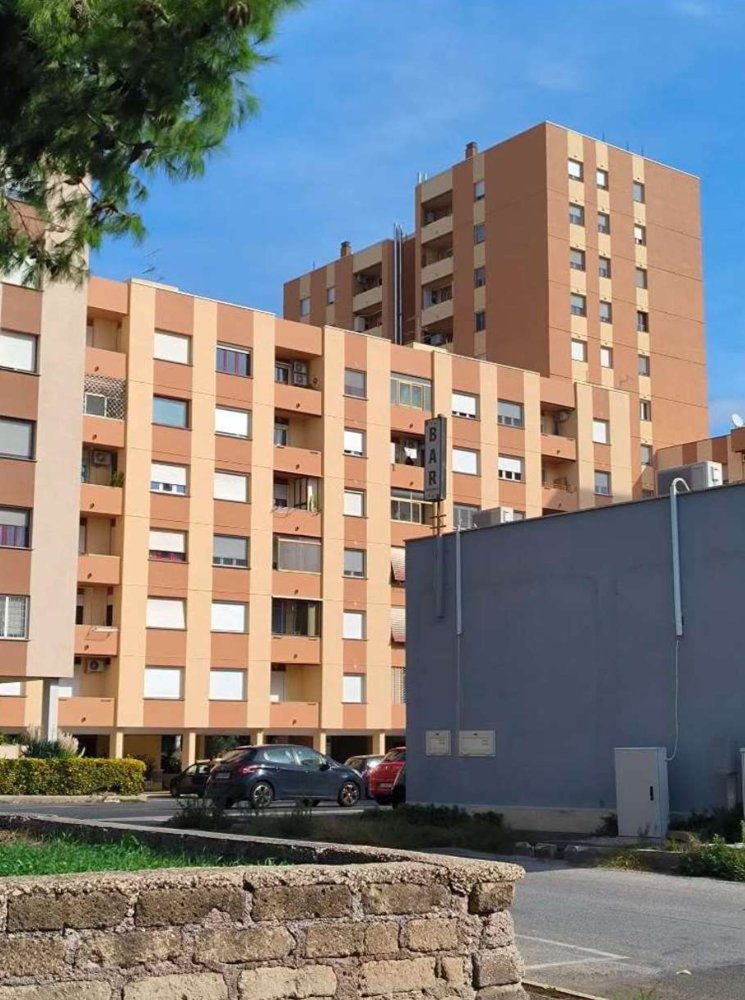 Apartamento de 5 divisões em Pomezia, Italy N.º 220257