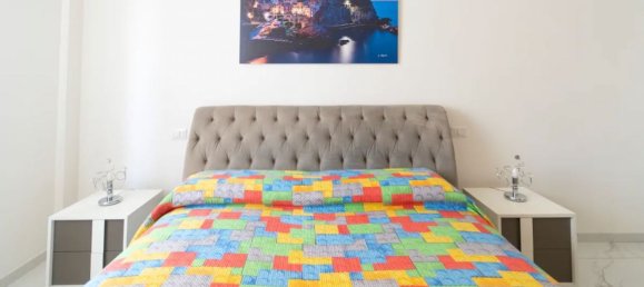 Apartamento de 4 habitaciónes en Chiavari, Italy No. 251552 3