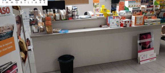 2-Zimmer Gewerbliche Immobilie in Cosenza, Italy, Nr. 124484 6