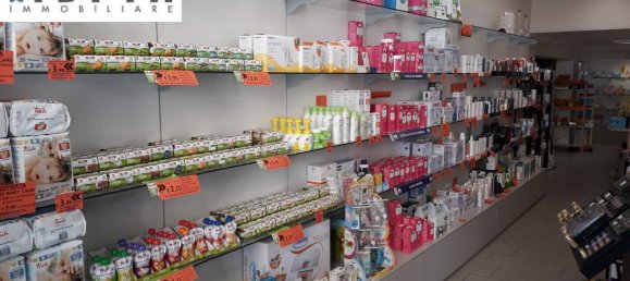 2-Zimmer Gewerbliche Immobilie in Cosenza, Italy, Nr. 124484 4