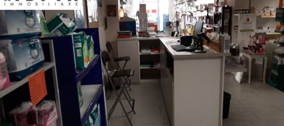 2-Zimmer Gewerbliche Immobilie in Cosenza, Italy, Nr. 124484 5