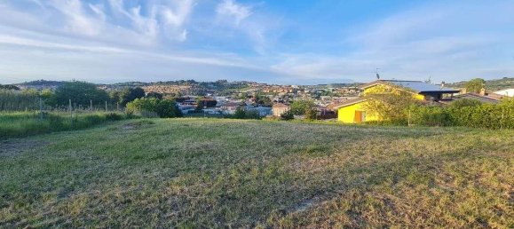 1-Zimmer Grundstück in Ancona, Italy, Nr. 178731 2