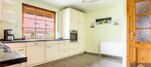 Adosado de 8 habitaciónes en Rendsburg-Eckernforde, Germany No. 342254 6