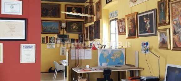 1 room Office in Como, Italy No. 16008 2