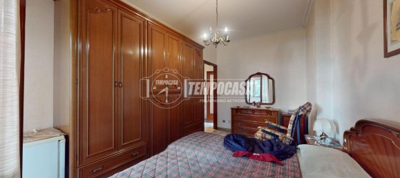 3 rooms Apartment in Turin, Italy No. 11608 18