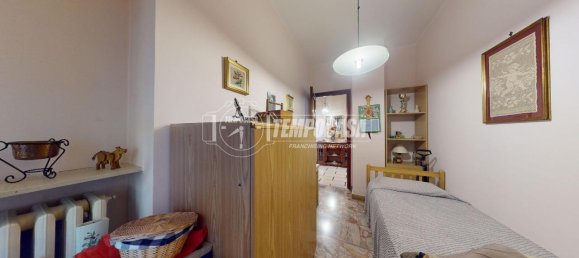 3 rooms Apartment in Turin, Italy No. 11608 16