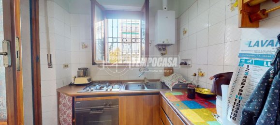 3 rooms Apartment in Turin, Italy No. 11608 14