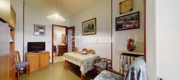 3 rooms Apartment in Turin, Italy No. 11608 12