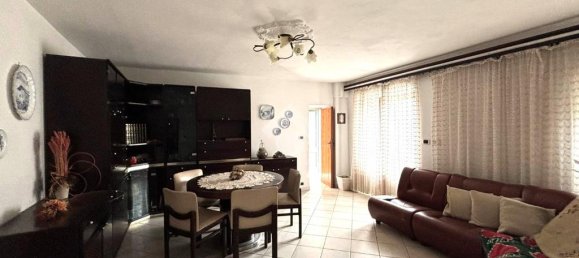 1 bedroom Apartment in Forno Canavese, Italy No. 299968 4