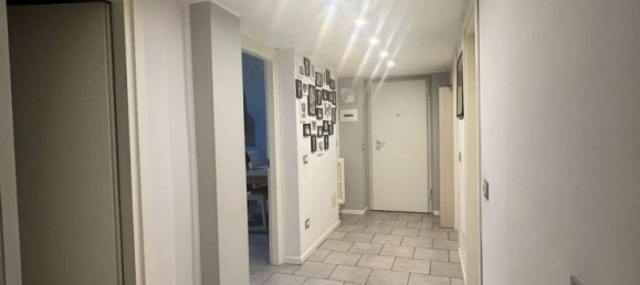 3 bedrooms Apartment in Milan, Italy No. 329761 14