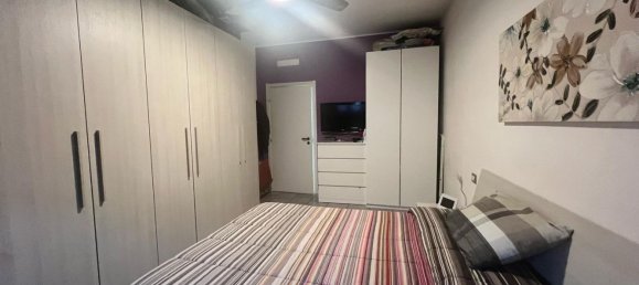 3 bedrooms Apartment in Milan, Italy No. 329761 33