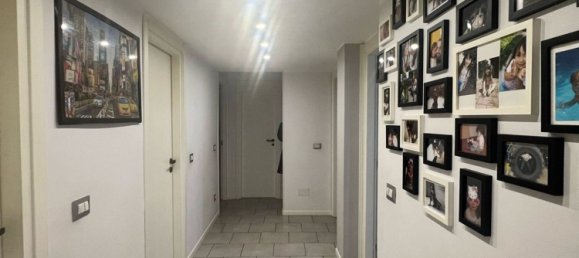 3 bedrooms Apartment in Milan, Italy No. 329761 47