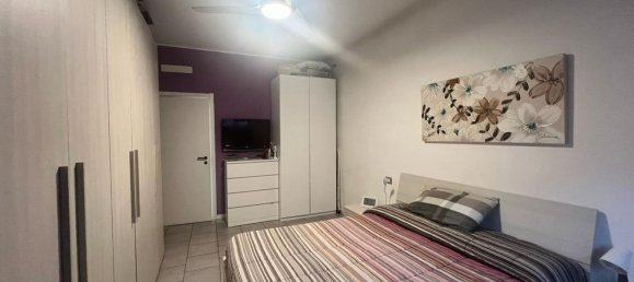3 bedrooms Apartment in Milan, Italy No. 329761 31