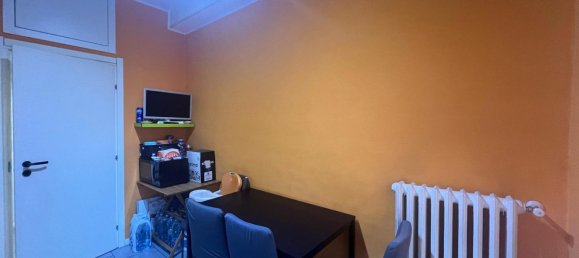 3 bedrooms Apartment in Milan, Italy No. 329761 22