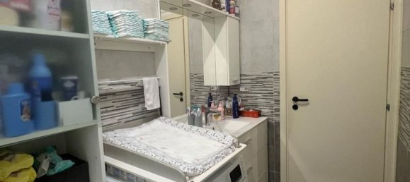 3 bedrooms Apartment in Milan, Italy No. 329761 38