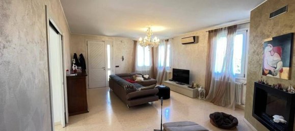 8غرفة منزل في Solesino, Italy رقم 215318 112