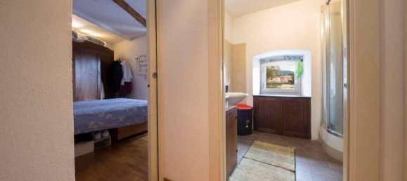 2-Zimmer Wohnung in Genoa, Italy, Nr. 37595 7