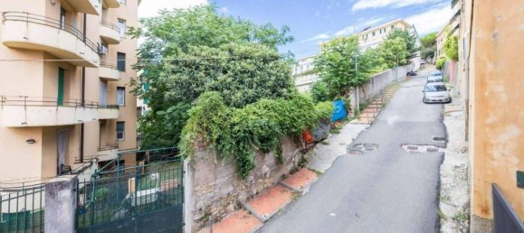 2-Zimmer Wohnung in Genoa, Italy, Nr. 37595 6