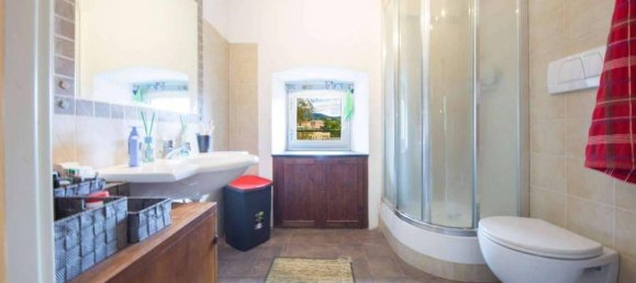 2-Zimmer Wohnung in Genoa, Italy, Nr. 37595 10